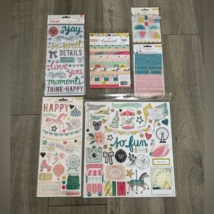 Maggie Holmes Carousel scrapbooking set